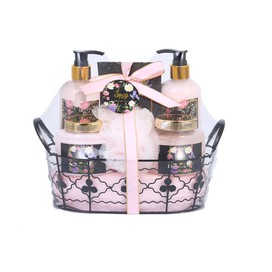 Women's Bath Gift Baskets Women's Bath Gift Baskets
